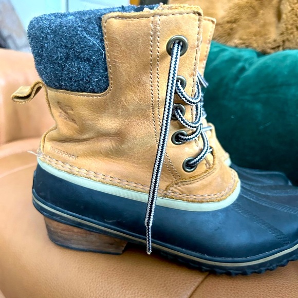 Sorel Slimpack II Lace Winter Boots size 9 tan - Picture 3 of 12